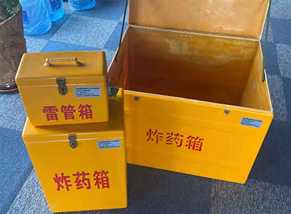 东澳镇雷管箱外观设计的功能性与行业应用趋势